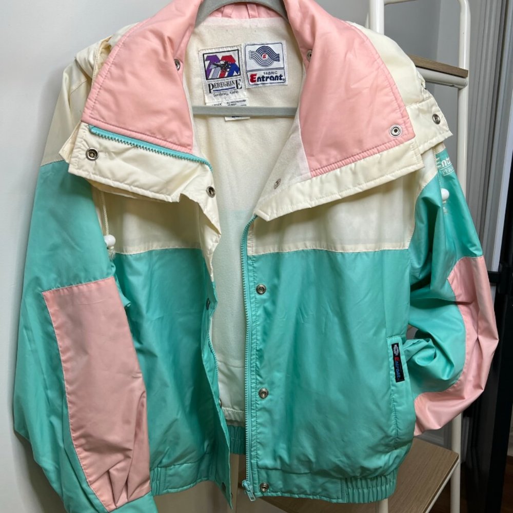 Vintage Turquoise/pink/cream Peregrine windbreaker ski jacket w/ removable hood